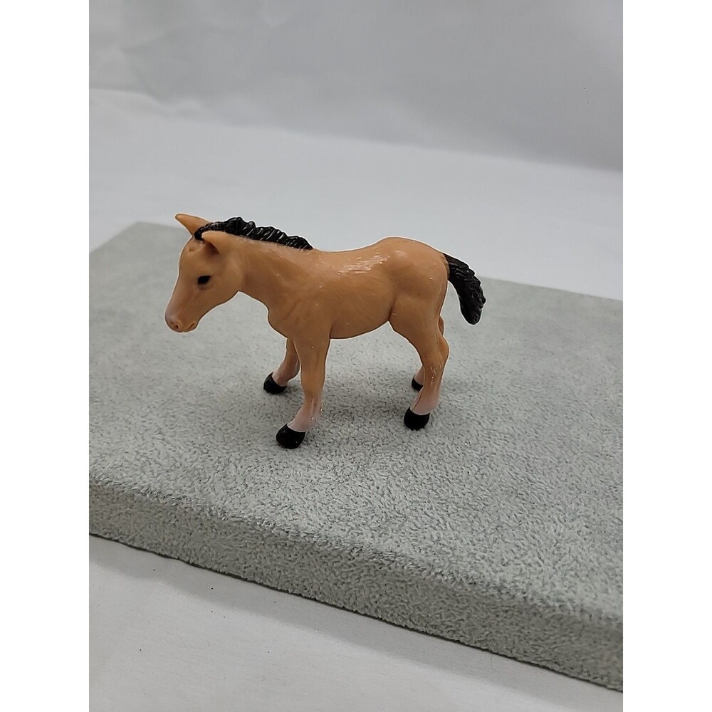 Tree House Kids Horse Tan Colt 2.75” Tall Replacement Plastic Figure Toy